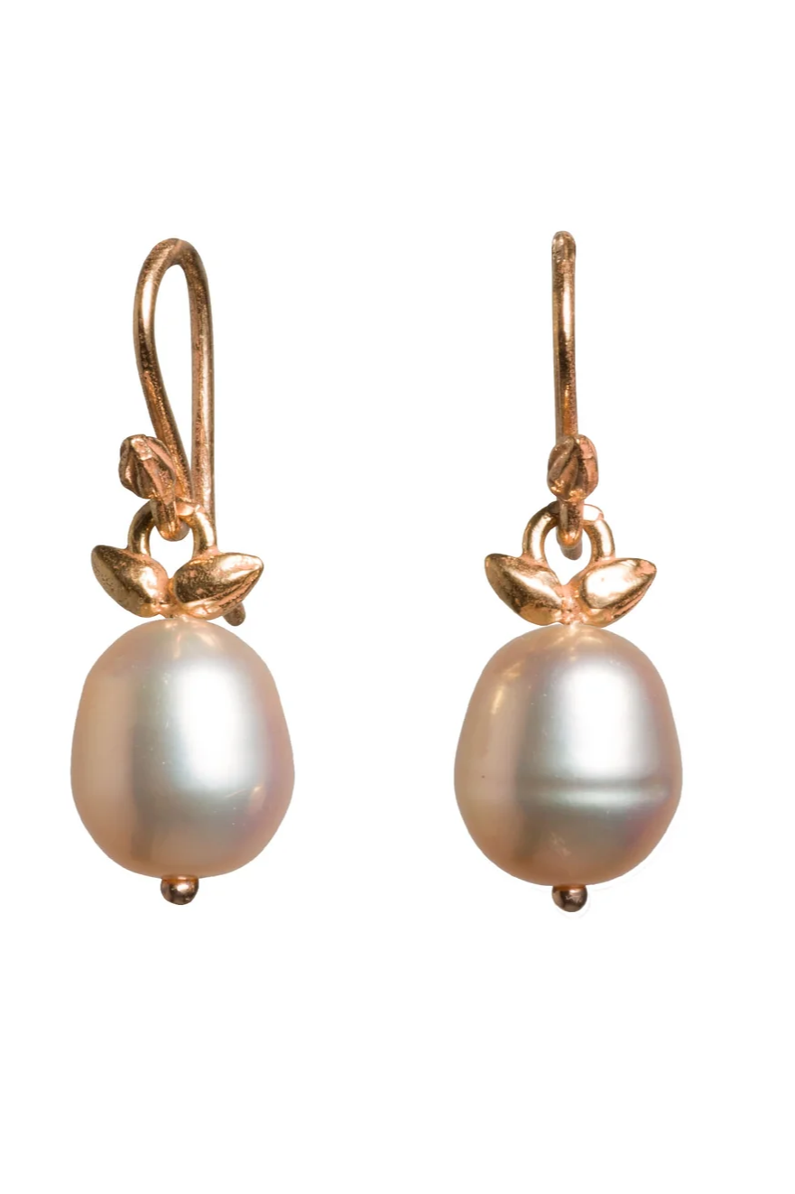 Gabrielle Sanchez Baby Peach Freshwater Pearl 14k Pink Double Seed Earrings