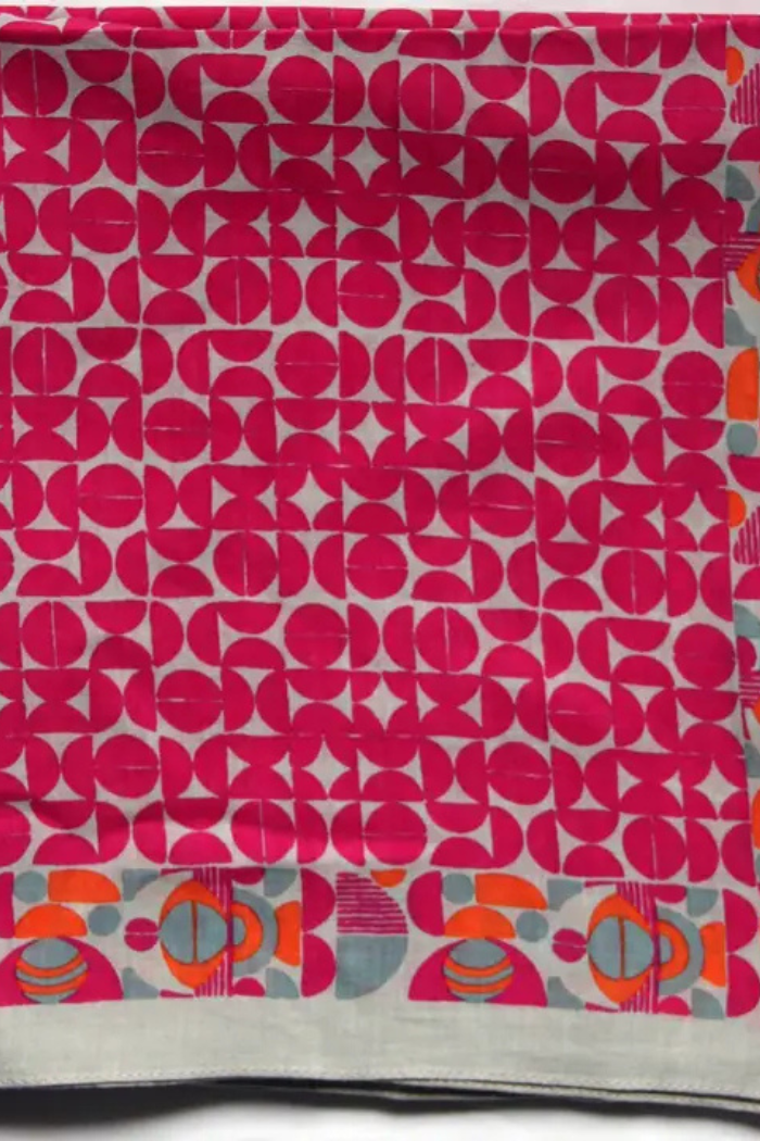 Fuchsia Perspective Cotton Square Medium