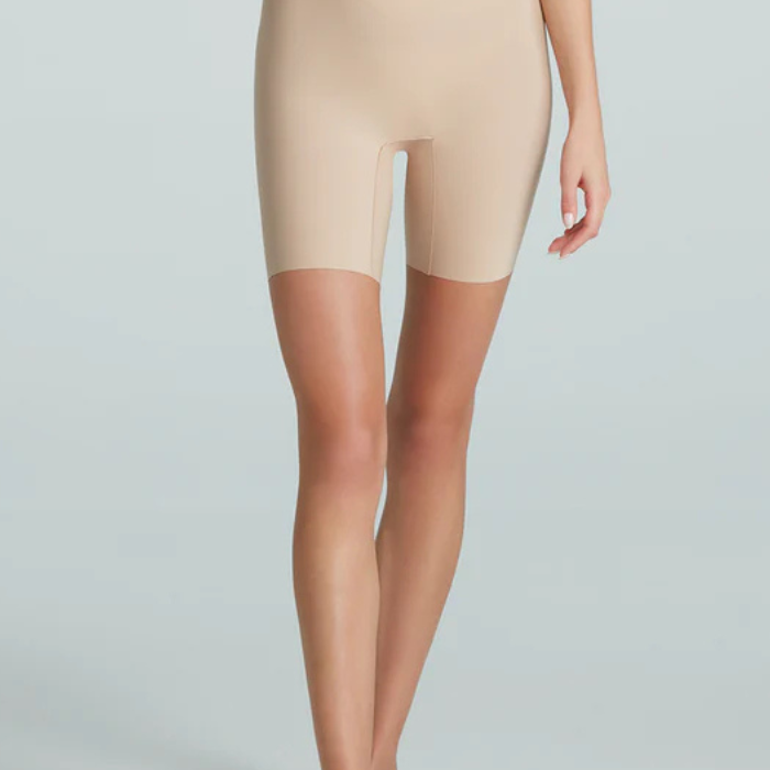 Zone Smoothing High-Waisted Short