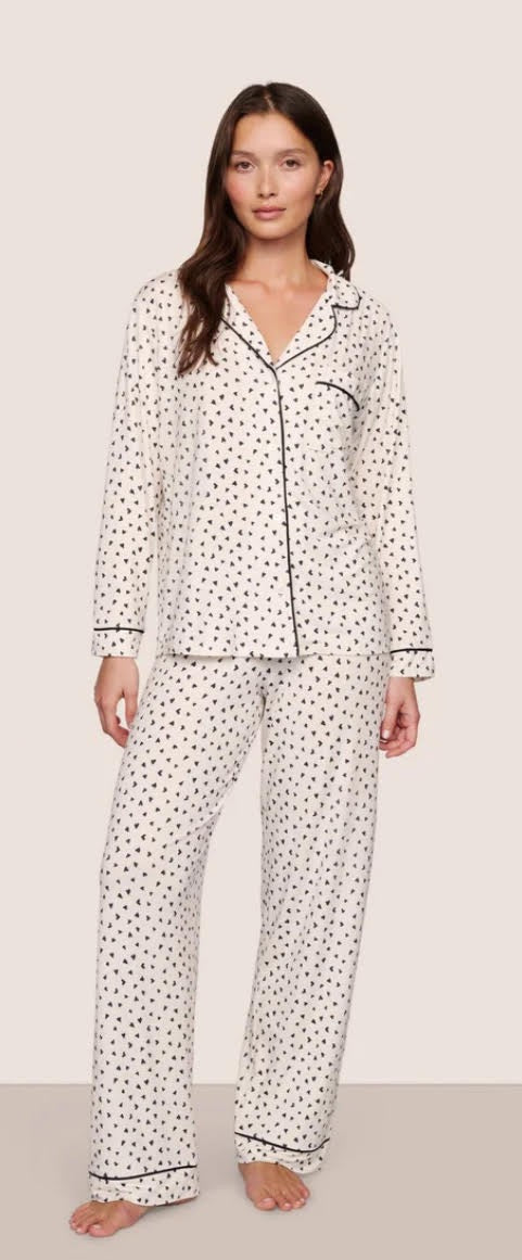 Eberjey Gisele Long PJ Set — White / Black Hearts