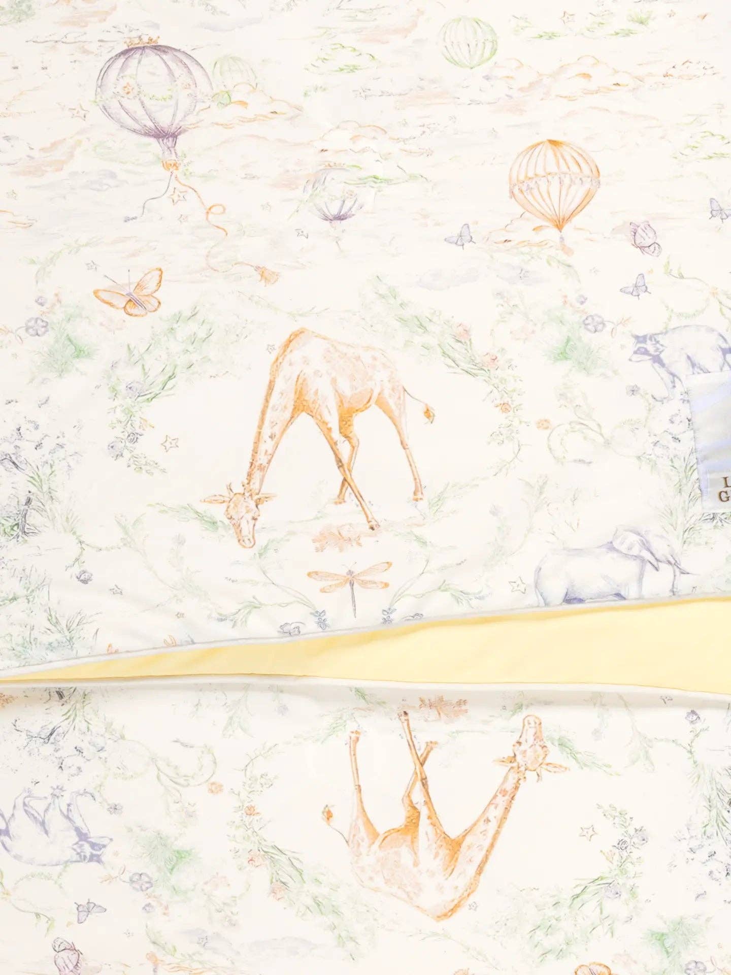 UPF 50+ Cooling Comfort Baby Blanket | Little Giraffe