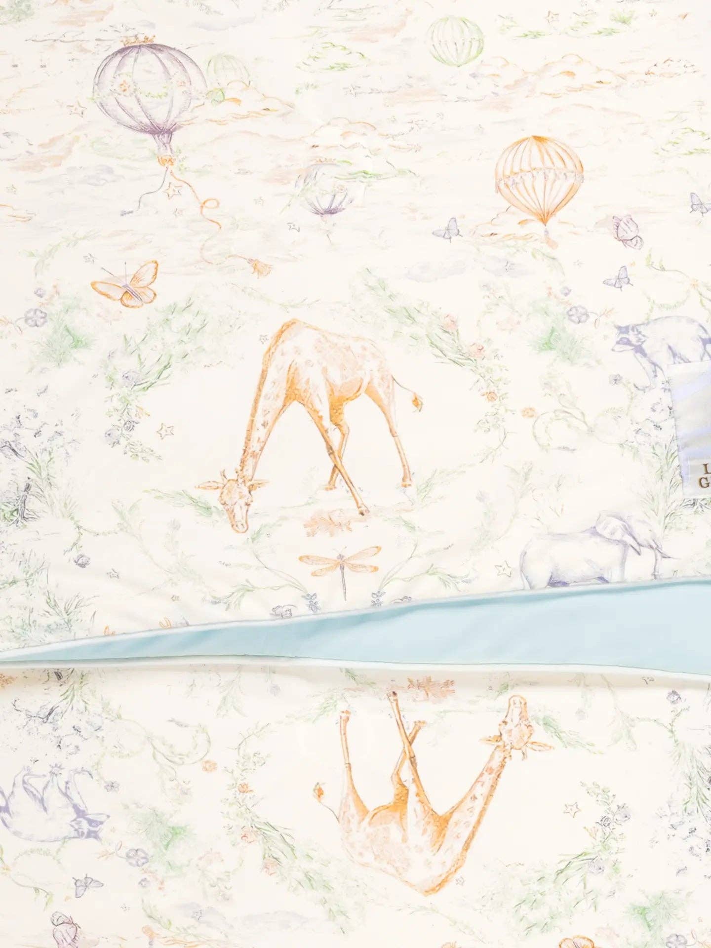 UPF 50+ Cooling Comfort Baby Blanket | Little Giraffe