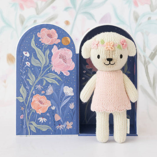 Charlotte the Dog | 6 in. | Cuddle + Kind