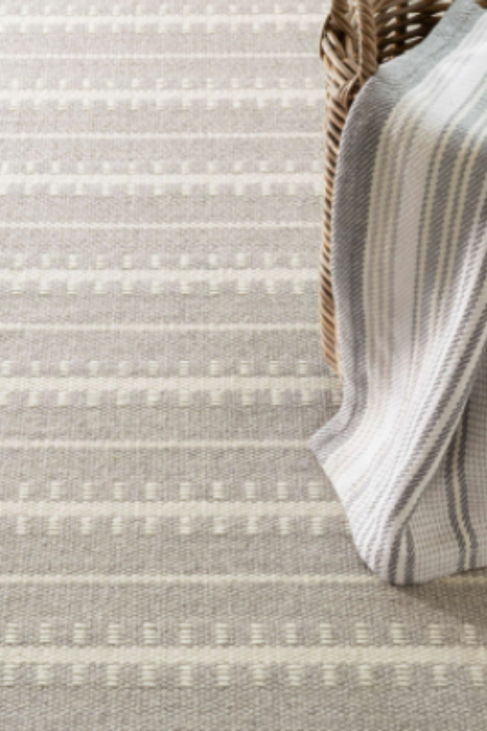 Tailor Stripe Platinum Hand-Knotted Jute Rug Sample 6"x6" | Annie Selke