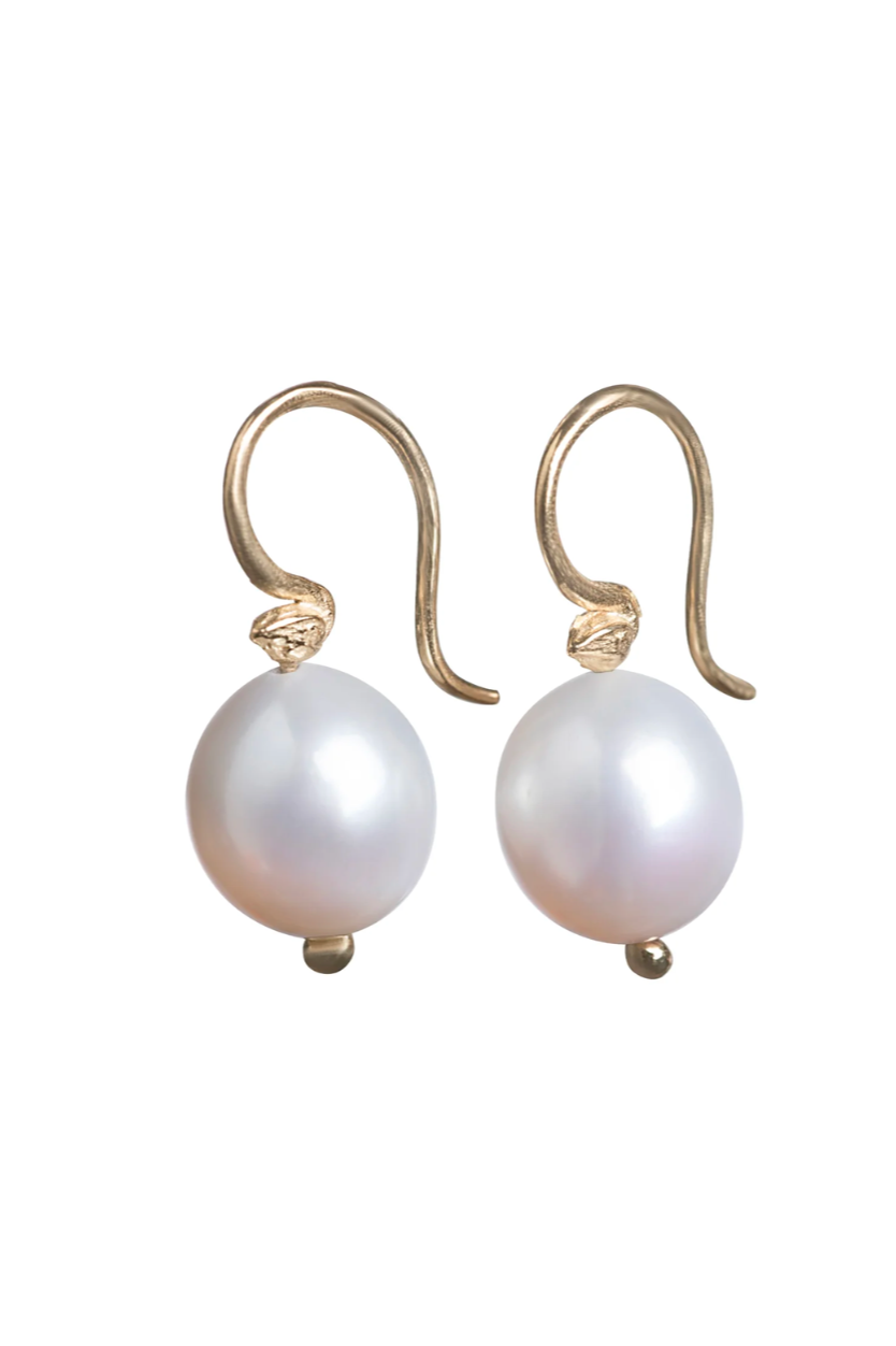 Gabrielle Sanchez 9x10.5mm white freshwater pearl on 14k static single seed earwire