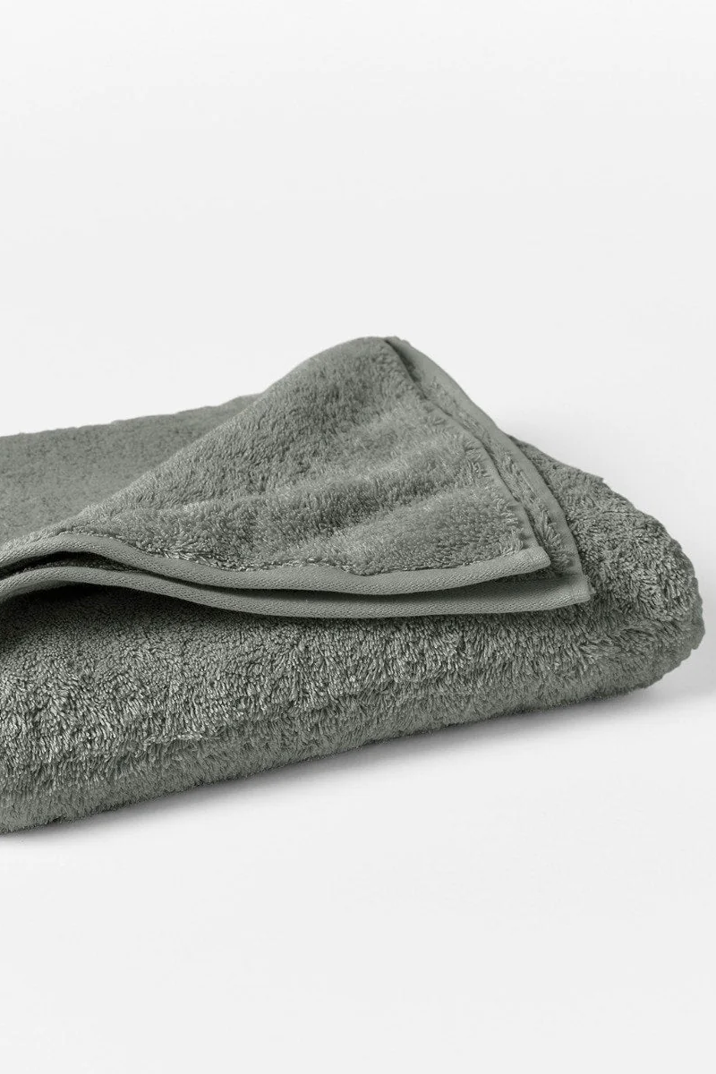 Cloud Loom Hand Towel | Coyuchi