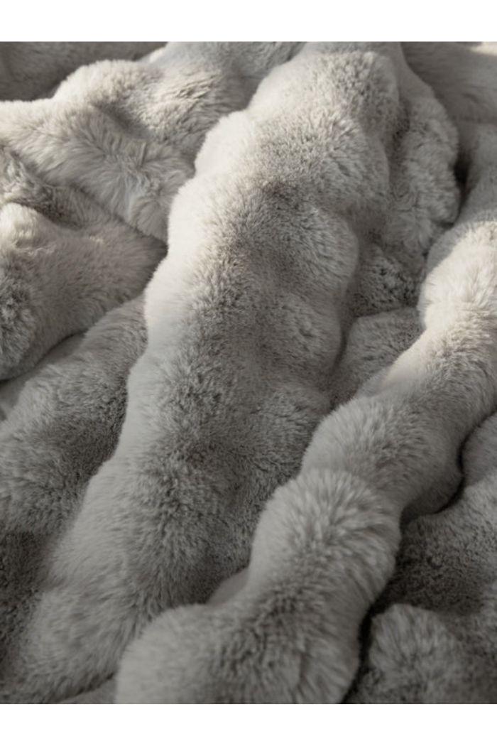 Bubble Cuddle Blanket | Cozy Earth