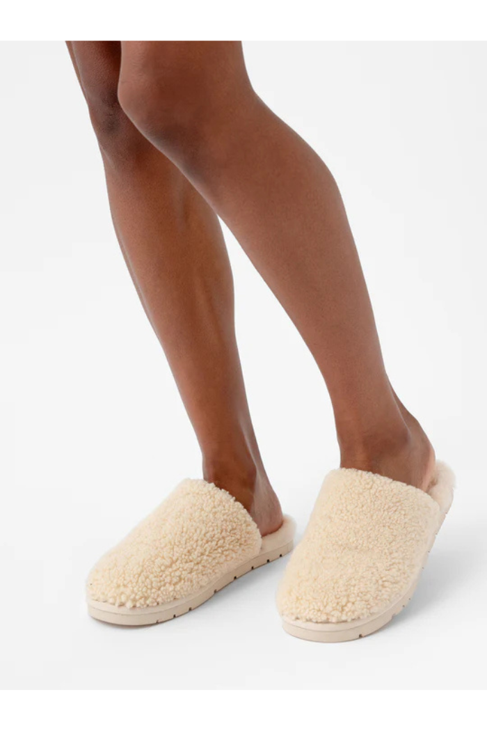 Puffy Sheep Slippers | Cozy Earth
