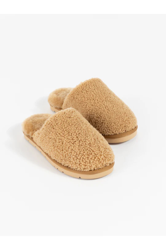 Puffy Sheep Slippers | Cozy Earth