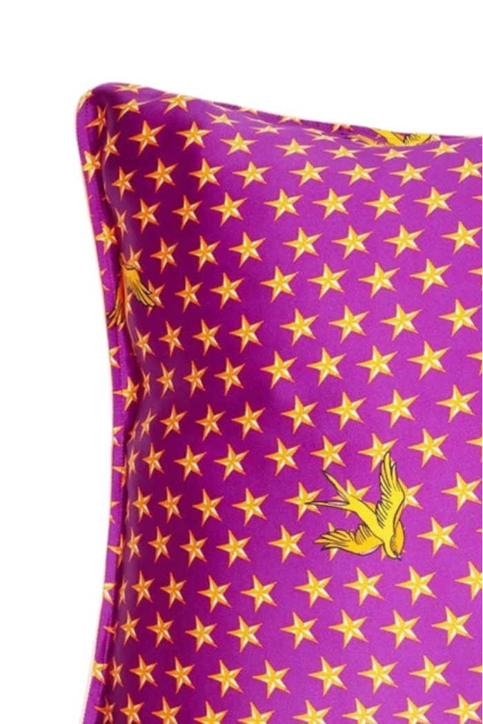 Jessica Russell Flint Silk Pillowcase "Lucy & the Golden Swallows" - Thumbnail 3