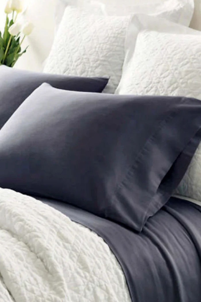 Essential Sateen Bedding Collection | Annie Selke