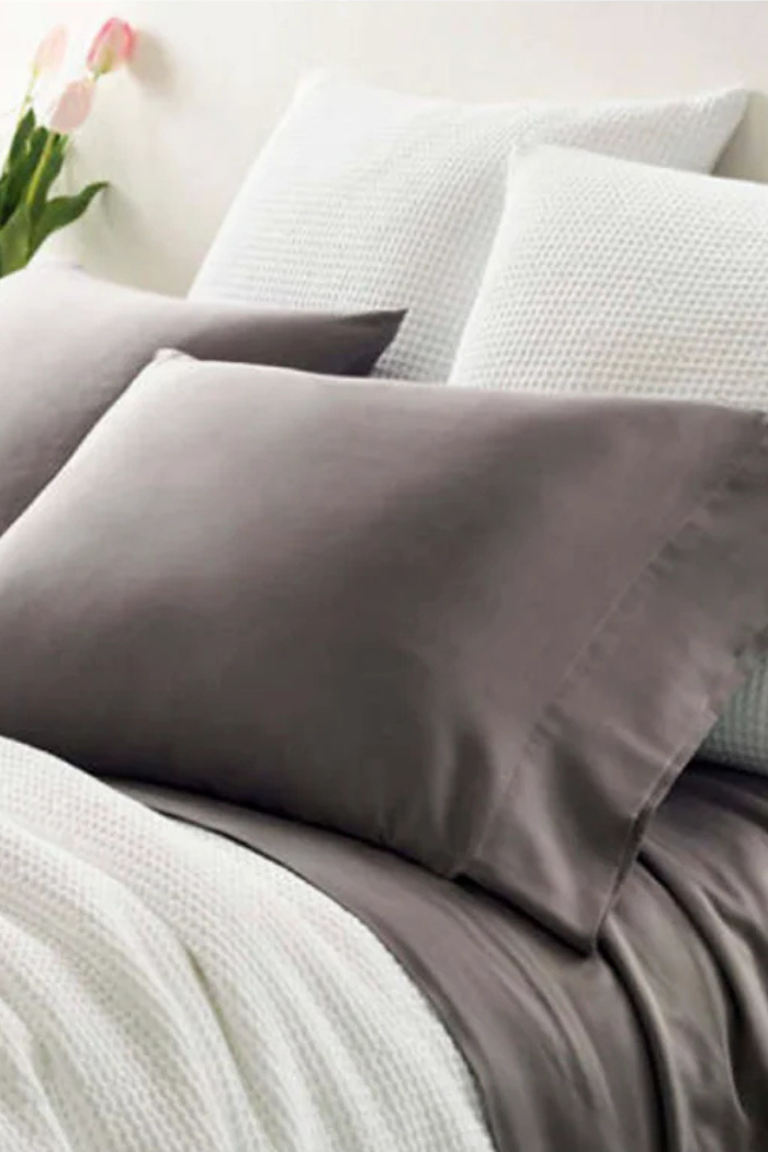 Essential Sateen Bedding Collection | Annie Selke