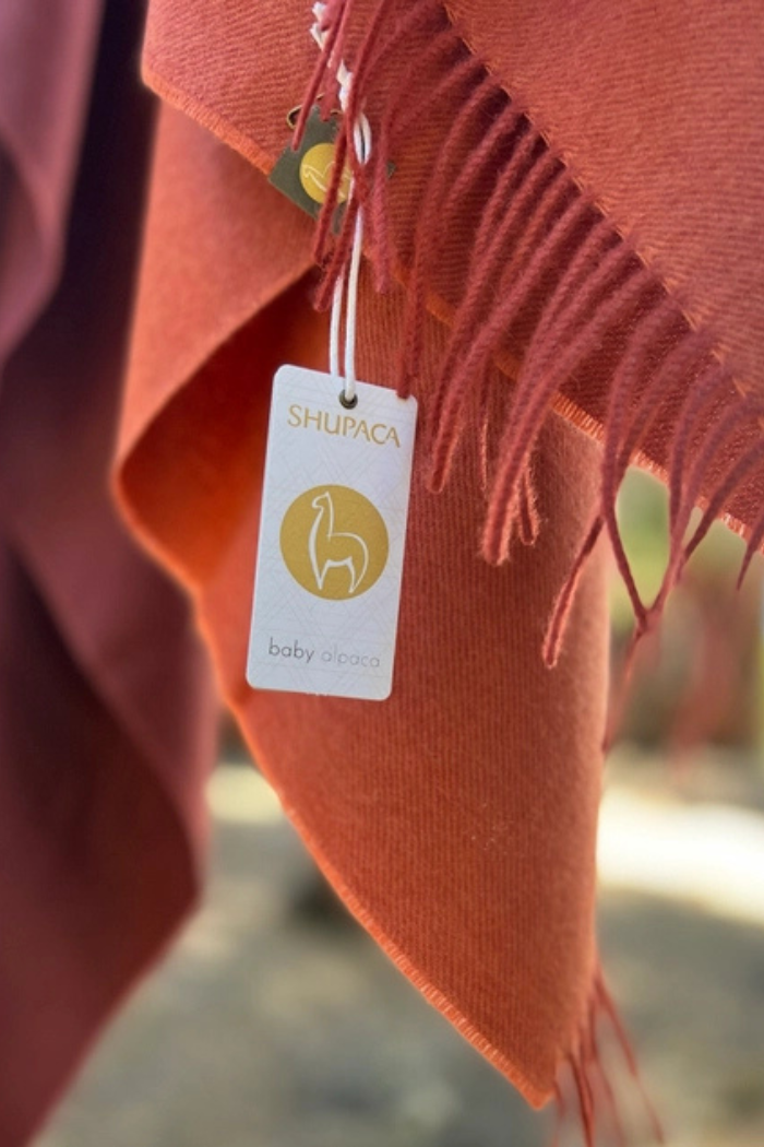 100% Baby Alpaca Throw | Shupaca Alpaca
