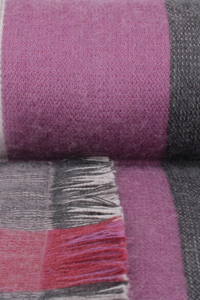 100% Baby Alpaca Throw — Sangria alt 2