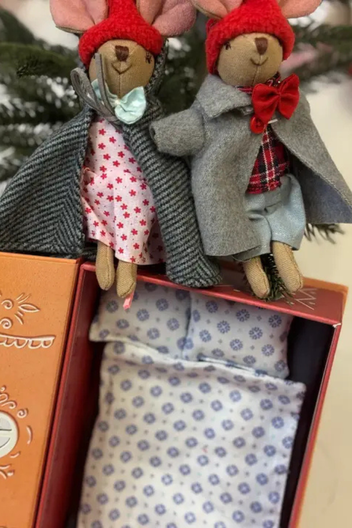 Christmas Mice in A Box
