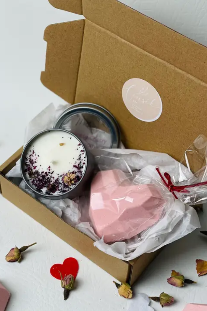 Love Spell Gift Box — alt 4