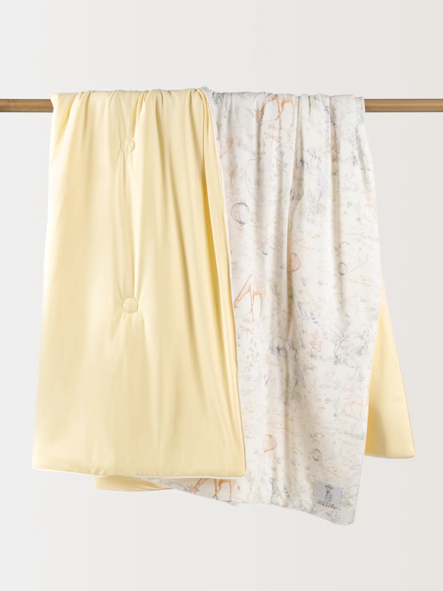 UPF 50+ Cooling Comfort Baby Blanket | Little Giraffe