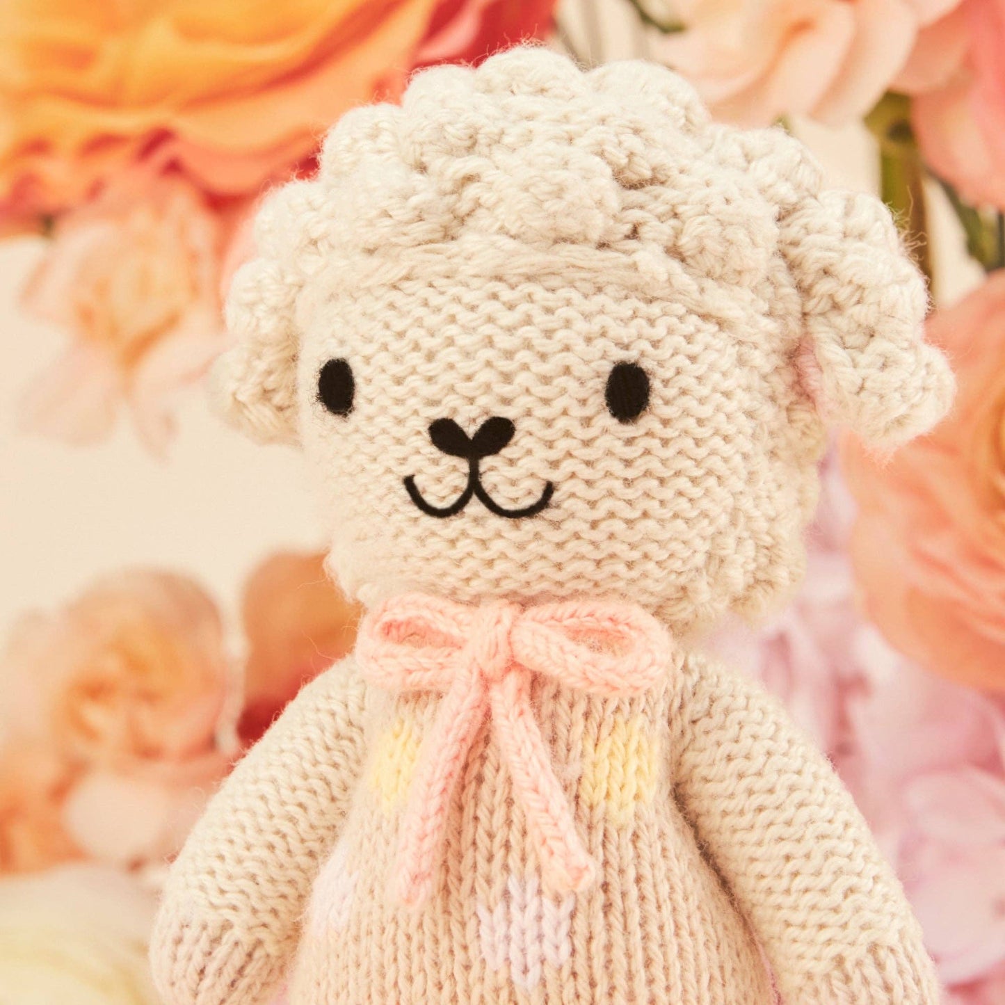 Lucy the Lamb | 6 in. | Cuddle + Kind