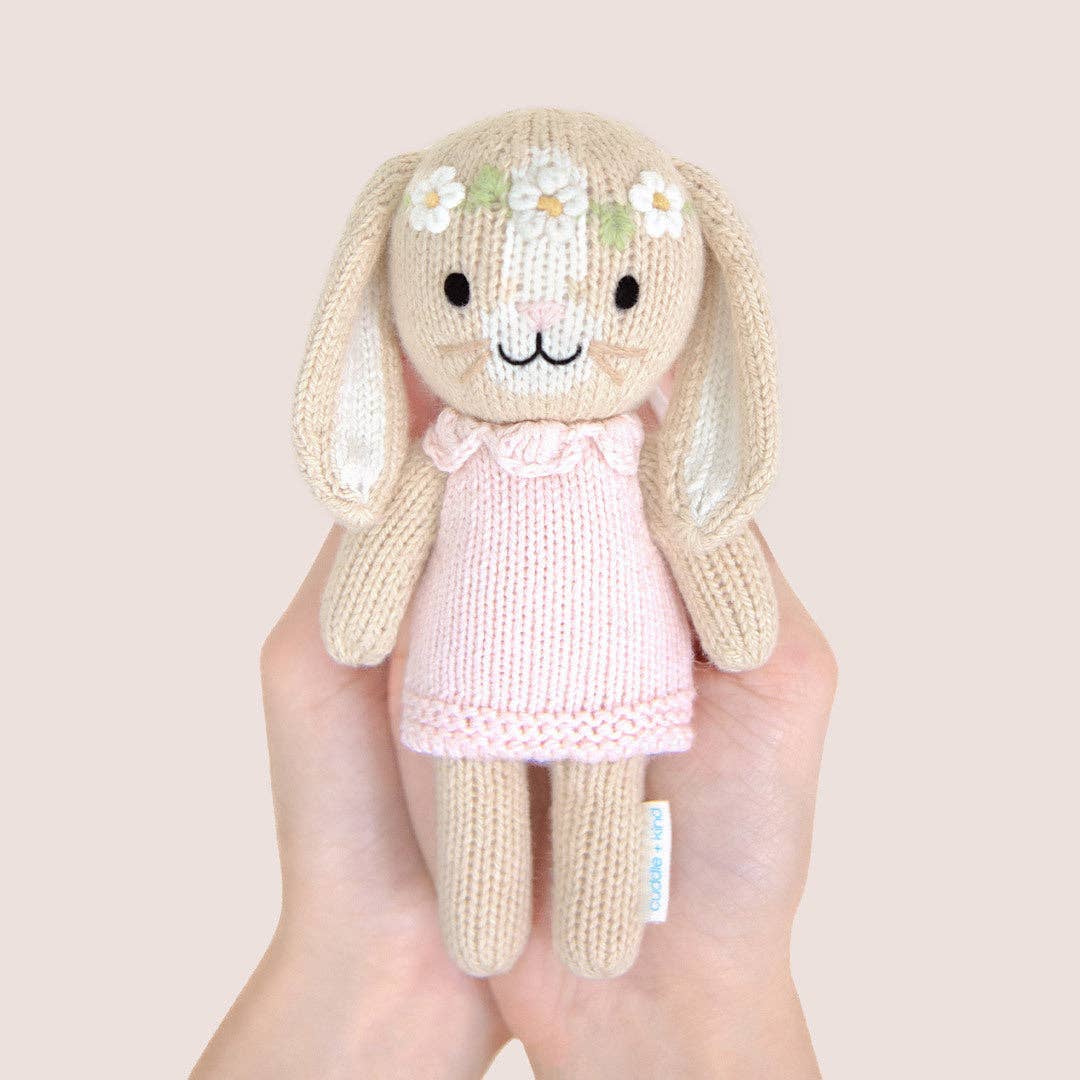 Hannah the Bunny | 6 in. | Cuddle + Kind