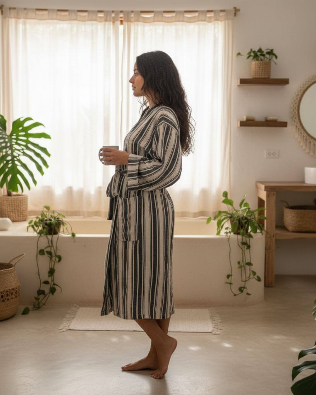 Hand-Woven Cotton-Linen Kimono Bathrobe – Lightweight Unisex Robe
