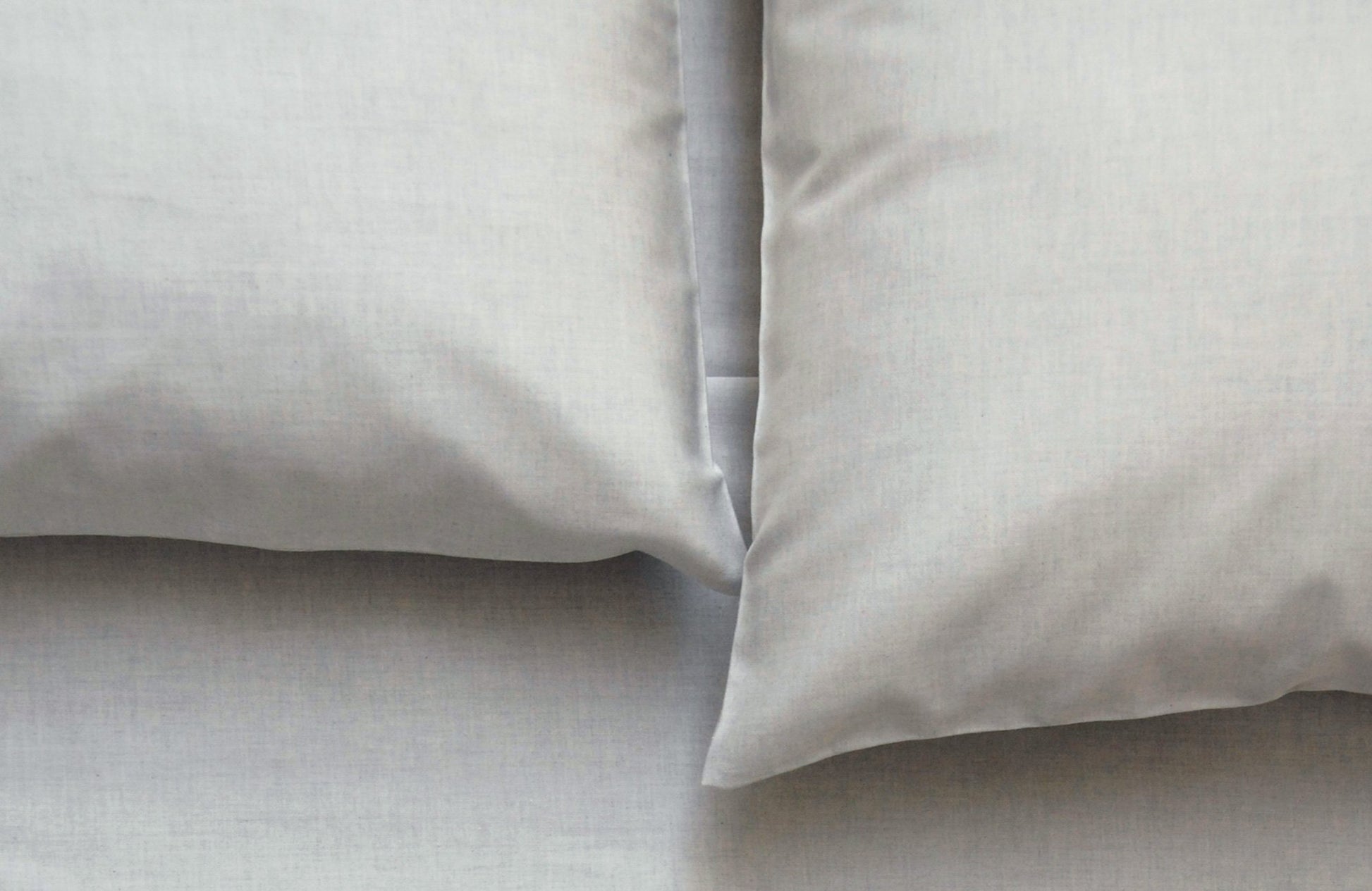 Jewel Reversible Cotton Sateen Duvet Cover — Grey