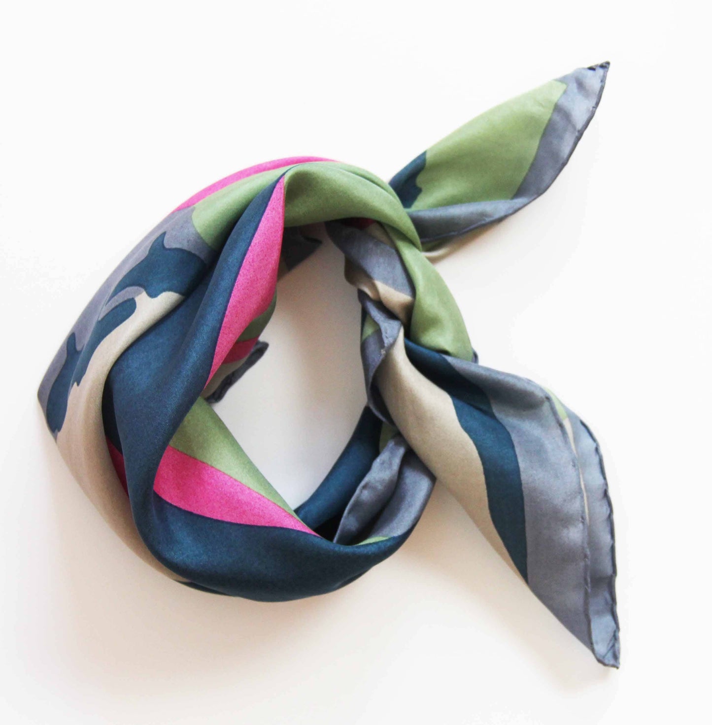 Vivaro Fuchsia Mini Silk Scarf | Les Belles Vagabondes