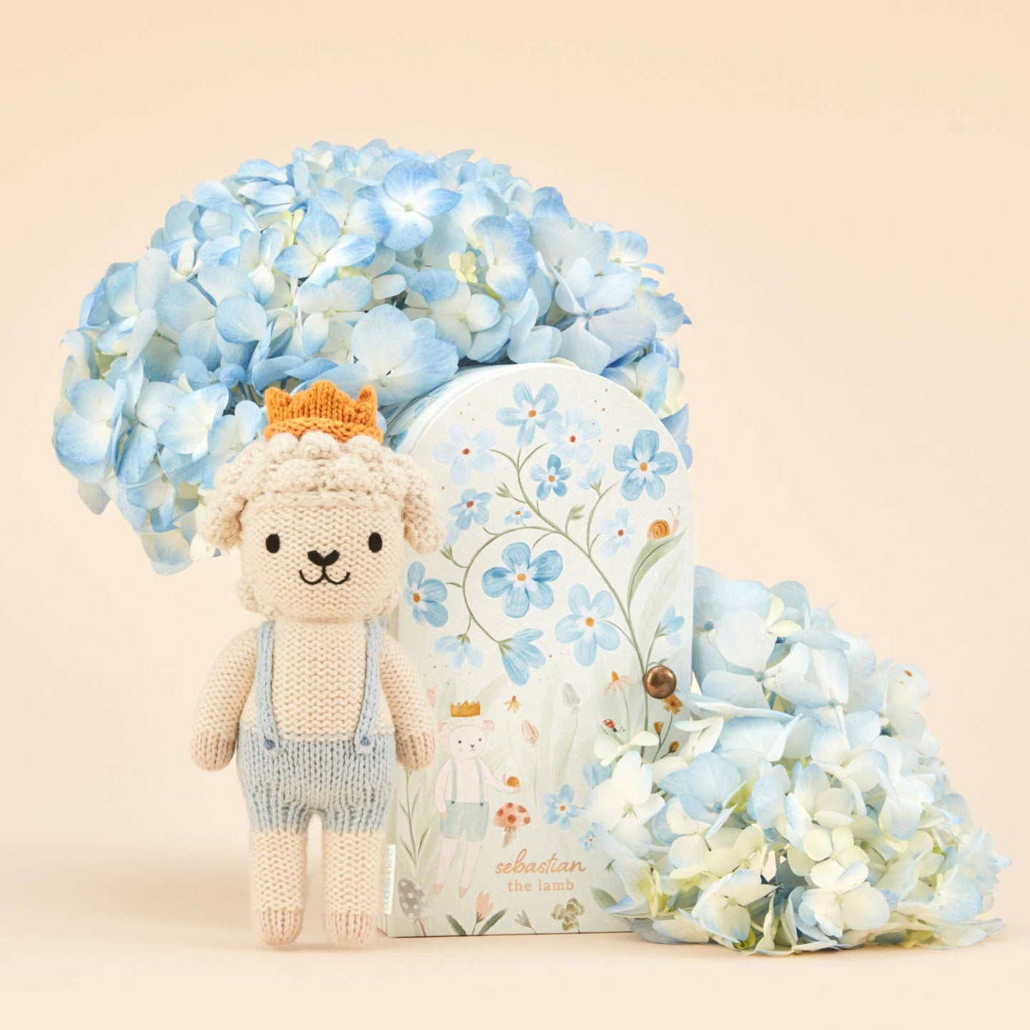 Sebastian the Lamb | 6 in. | Cuddle + Kind