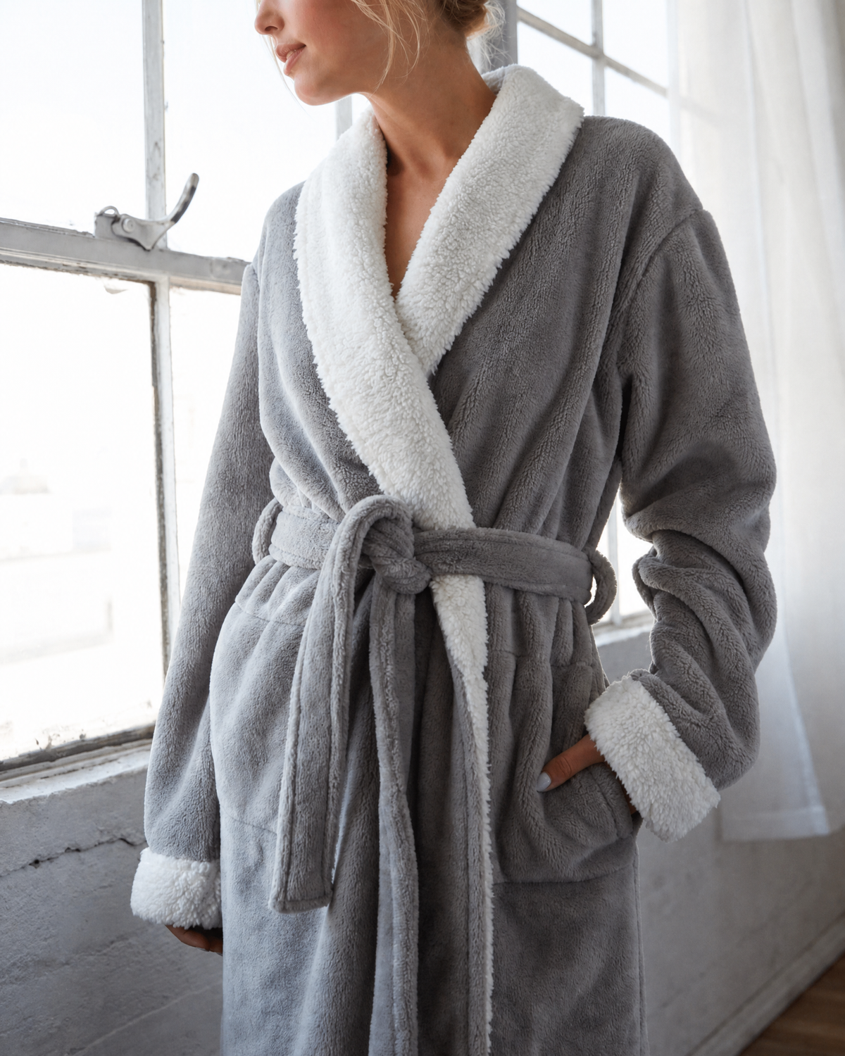 Cloud soft sherpa fleece robe
